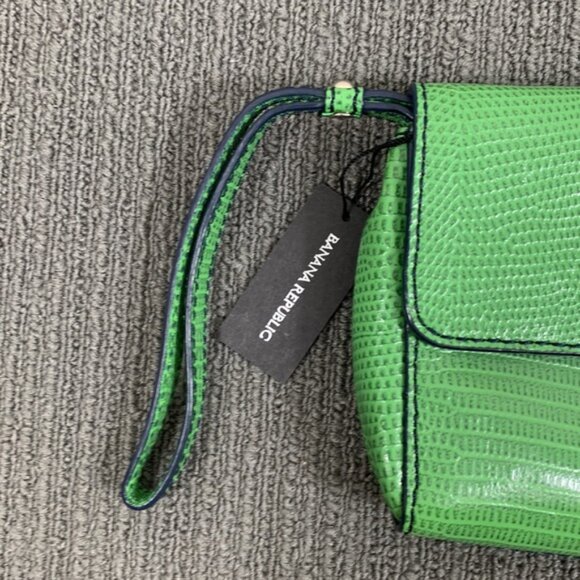Banana Republic Clutch Wristlet Wallet Purse Green Leather Simulated Lizardskin - Picture 5 of 14
